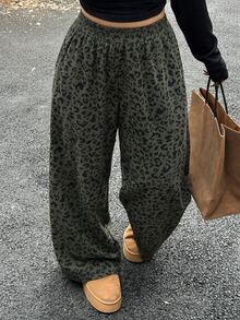 Dazy Plus Elastic Waist Casual Minimalist Leopard Print Long Pants - Army Green - View 6