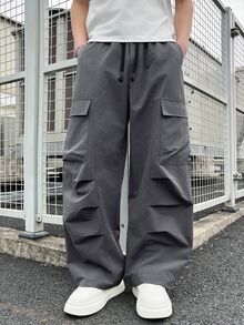 Manfinity Roghcode 男士休閒抽繩腰工裝長褲，附口袋 - 深灰色 - 查看 3