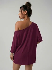 SHEIN ICON 美式街頭休閒寬鬆版型不對稱肩設計純黑色T恤 - 中紫紅色 - 查看 2