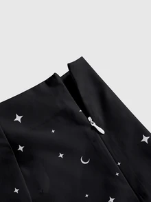 ROMWE Goth [Peiyi]Dark Mysterious Forest Print Sexy Split Mini Skirt For Women - Black - View 3