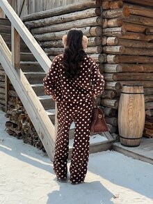 Muchica 女款秋冬新款棕色波點圖案雙面抓絨開襟休閒寬鬆套裝 - 棕色 - 查看 2