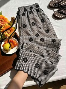 GlowEve CURVE 大尺碼女款黑色花卉刺繡格紋抽繩腰長褲 - 黑色 - 查看 5