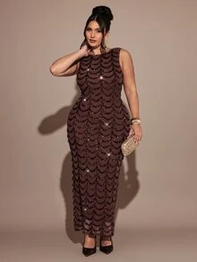 SHEIN BAE CURVE 大尺碼女款咖啡棕色亮片優雅性感無袖露背裝飾洋裝，適合正式場合、聖誕、雞尾酒會與晚宴 - 咖啡棕 - 查看 4