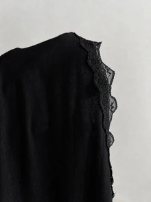 Elamini Women's Solid Color Contrast Lace V-Neck Flared Sleeve Fashion T-Shirt - Black - View 7