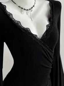 Elamini Women's Solid Color Contrast Lace V-Neck Flared Sleeve Fashion T-Shirt - Black - View 5
