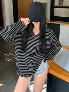 DAZY 女款中長版休閒寬鬆條紋拼色拼接長袖街頭風學院風T恤，秋季 - 黑色 - 查看 5