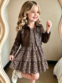 SHEIN Elladie kids 幼女2件套 少女復古休閒戶外秋季翻領短款皮革夾克與動物印花荷葉邊長袖洋裝套裝 - 棕色 - 查看 3