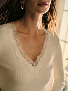 MOTF PREMIUM FASHIONABLE ELEGANT COMMUTER MINIMALIST LACE PATCHWORK V-NECK LONG SLEEVE RIBBED WOMEN'S T-SHIRT - Apricot - View 2