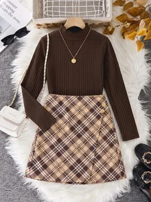 SHEIN Sparklyn 2件組女童長袖T恤與格紋裙套裝，適合外出、街頭風、返校、校園穿搭，秋季款 - 彩色 - 查看 1