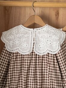 SHEIN Genkimix Kids 1件女童秋季新款清新格紋寬鬆長袖洋裝，彈性袖口、精緻領口、後開襟設計，清新時尚學院風，適合外出與通勤，百搭 - 彩色 - 查看 5