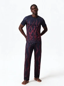 Rest Era Red & Black Vibrant Wave Pattern Casual Men's Pajama Set, 2 Pieces - Black - View 5