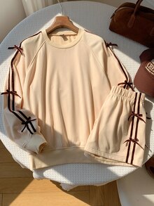 Comfortcana Women's Bowknot Decor Raglan Long Sleeve Sweatshirt And Shorts Casual 2 Pieces Set - Apricot - View 3