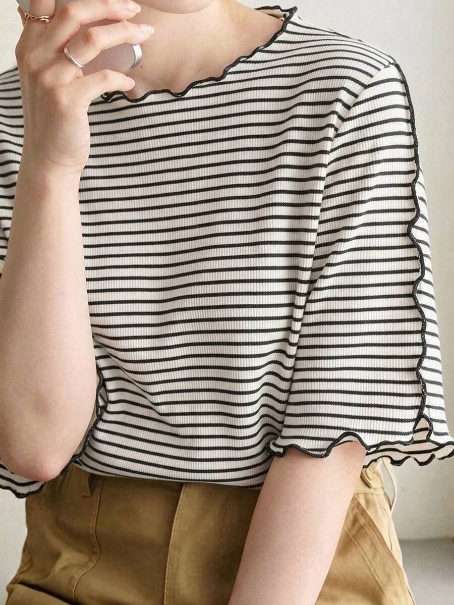 Dazy Plus Striped Loose Casual Short Sleeve Versatile Spring/Summer New T-Shirt - Black and White - View 1