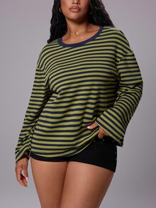 Rustia Plus Size Autumn/Winter Striped Casual Flare Sleeve T-Shirt - Multicolor - View 7