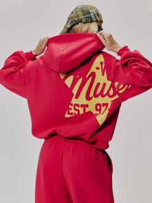MUSERA Hoodie Oversize dengan Cetakan Grafis Lucu untuk Sehari-hari, Gaya Vintage Y2K, Cocok untuk Kembali ke Sekolah Dasar - Merah - View 1