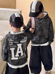 青少年男孩休閒極簡寬鬆圓領長袖舒適衛衣，適合秋冬，經典酷感乾淨樹枝與落葉圖案印花，經典文字報紙版面圖案印花，適合街頭穿搭 - 彩色 - 查看 5