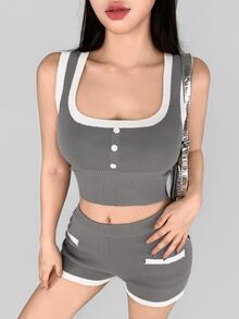 DAZY Women's Contrast Color Button Design Cropped Tank Top And Shorts Sports Set - Grey - View 5