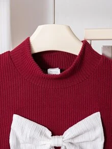 SHEIN 女孩 2 件套，甜酷風，3D 大蝴蝶結裝飾，高領長袖不對稱下擺上衣，搭配同色系荷葉邊喇叭褲，羅紋紋理面料，寬鬆版型，適合假期派對、外出，精緻吸睛，秋冬穿搭首選 - 紅色 - 查看 8