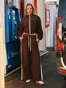 Voyena Plus Size Women's Casual Zipper Front Cropped Jacket And Drawstring Waist Contrast Side Seam Wide Leg Pants Sports Set - Coffee Brown - View 6