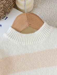 SHEIN LMoss Kids 女嬰圓領套頭毛衣，粉色條紋，柔軟舒適，適合秋冬穿著 - 白色 - 查看 4