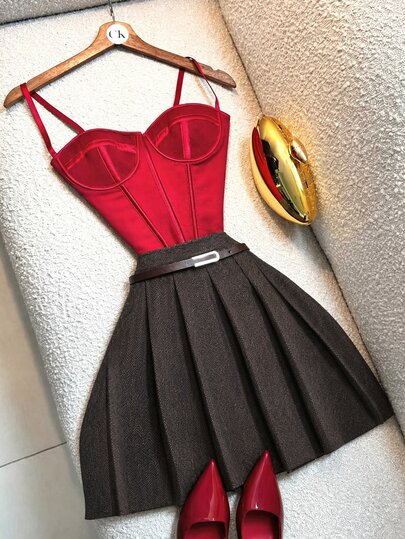 SHEIN Franclia تنورة جديدة بطراز أكاديمي عتيق متعددة الاستخدامات يومية بنقشة هيرينغبون بني داكن بقصة A-Line