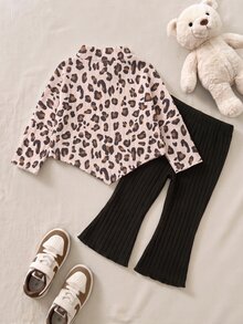 SHEIN 女嬰 2 件組 春/秋季長袖針織套裝，印花不對稱下擺小高領上衣 + 喇叭褲，柔軟休閒嬰兒服裝套裝，適用 - 彩色 - 查看 2