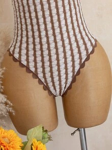 SHEIN SunnyBelle بدلة سباحة قطعة واحدة صفراء لطيفة لعطلة الصيف على الشاطئ، بطبعة حياة المحيط وألوان متباينة، بحمالات رفيعة وظهر مكشوف وقصة عالية ومثلثة ضيقة - بني - مشاهدة 6