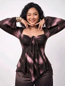 Enliva 大尺碼女款秋季前綁帶喇叭袖紮染上衣 - 酒紅色 - 查看 4