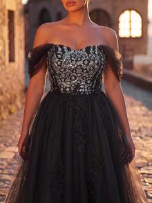 Aureia Plus Size Elegant Luxurious Beaded Embroidered Contrast Mesh Off-Shoulder Hanging Sleeve Applique Design Voluminous Extra Large Dress Suitable For Evening Party, Bachelorette Party, Date, Ball, Vacation, Wedding, Event Evening Gown (Heavy Workmanship Style) - Black - View 4