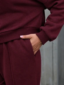 Linhara CURVE 大尺碼休閒純色前開襟拉鍊連帽外套與抽繩運動長褲兩件套 - 酒紅色 - 查看 3