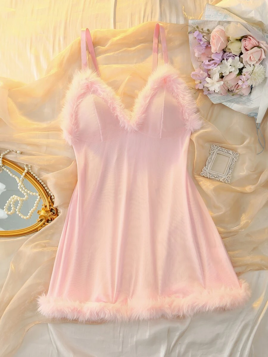 DelicateAllure Plus Size Women Solid Color Patchwork Fur Sexy Camisole Nightgown - Pink - View 1