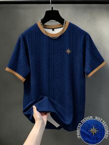 Manfinity Homme 男士時尚印花短袖T恤，休閒舒適優雅上衣，適合日常街頭穿著，男士戶外運動T恤 - 藏蓝色 - 查看 1