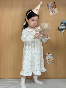 DAZY Baby Girls Ruffle Trim Ditsy Floral Long Loose Loungewear - Blue and White - View 5
