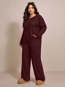 Elaquor 大尺碼休閒日常條紋上衣與長褲兩件套 女款休閒外出套裝 秋冬休閒辦公通勤條紋兩件套 - 酒紅色 - 查看 3