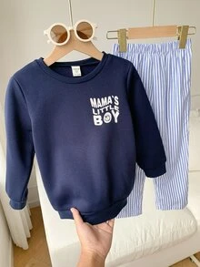 SHEIN 2件組男孩秋冬字母圖案針織柔軟圓領長袖套頭衛衣與長褲套裝，藍色衛衣套裝，條紋套裝，男孩套裝 - 彩色 - 查看 3