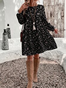SHEIN VCAY Casual Minimalist Ditsy Floral Pattern Loose Round Neck Plus Size Dress Suitable For Autumn/Winter - Multicolor - View 5