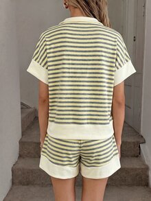 SHEIN LUNE 女款休閒夏季度假通勤日常基礎時尚套裝 條紋短袖上衣與短褲 2件組 - 灰色 - 查看 2
