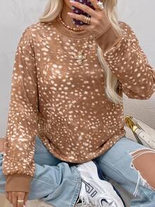 SHEIN EZwear 女款時尚百搭棕色鹿紋長袖圓領運動衫，適合返校季、教師畢業、秋季休閒、大學風、早午餐等場合 - 彩色 - 查看 3