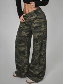 StreetHx Plus Size Fashion Camouflage Print Pocket Loose Fit Denim Jeans - Multicolor - View 1