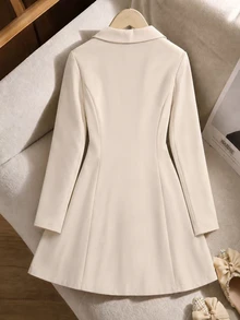 SHEIN Tween Girl Tween Girl Girls Casual Comfortable Elegant Gentle Daily Versatile Small V-Neck Button Pleated Hem Waist-Cinching Fitted Autumn Jacket - Apricot - View 2