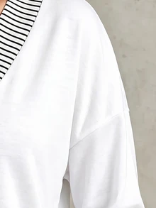 NostaNoir 女款秋冬熱銷條紋印花拼接層次感V領休閒百搭長袖大尺碼T恤 - 白色 - 查看 3