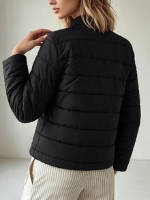 Linhara CURVE معطف مبطن بأسلوب فرنسي عتيق صيني جديد، نمط زهري ذهبي ثقيل، أزرار ضفدع، ياقة قائمة، مبطن قصير، مقاس كبير، مناسب للتنقل اليومي، التجمعات العائلية، حفلات أعياد الميلاد، زيارات العطلات - الأسود - مشاهدة 2