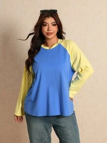 Elaquor Plus Size Women's Colorblock Round Neck Raglan Sleeve Casual T-Shirt - Blue - View 1