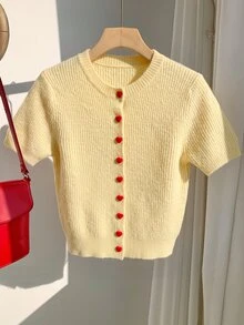 Comfortcana 女款時尚高品質植絨愛心鈕扣圓領彩色針織開襟衫，春秋新款短袖柔軟針織外套，休閒百搭 - 淡黃色 - 查看 6