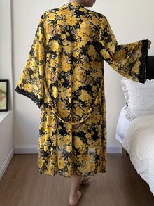 SHEIN 成熟優雅緞面細肩帶洋裝花卉圖案網紗睡袍大尺碼睡衣2件套 - 黃色 - 查看 2