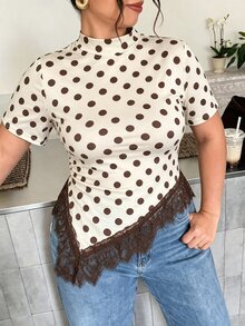 Firerie 女款極簡優雅休閒修身 T-shirt 上衣－卡其色波點收腰設計，不對稱下擺與蕾絲裝飾大尺碼 T-shirt - 彩色 - 查看 5