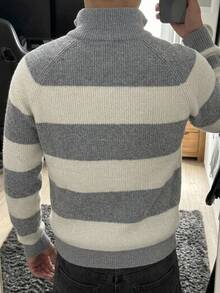 Manfinity CasualKnits 男士秋冬針織毛衣，半開胸設計，翻領，插肩長袖套頭衫，鈕扣開襟，橫條紋拼接配色 - 灰色 - 查看 3