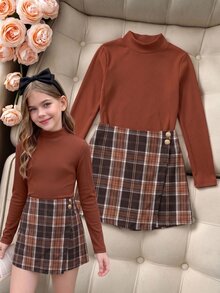 SHEIN 2件組女孩英式學院風小高領長袖T恤與格紋裙，秋季開學鈕扣裝飾套裝 - 咖啡棕 - 查看 6