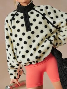 VARSIVA Jaket Olahraga Wanita Motif Polkadot Lengan Panjang dengan Resleting Setengah dan Kerah Tegak - Hitam dan Putih - View 4