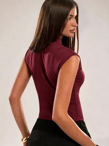 SHEIN BAE 秋季女款休閒度假小立領青蛙鈕扣黑色蕾絲布料背心，適合海灘度假、海灘假期、萬聖節 - 酒紅色 - 查看 2